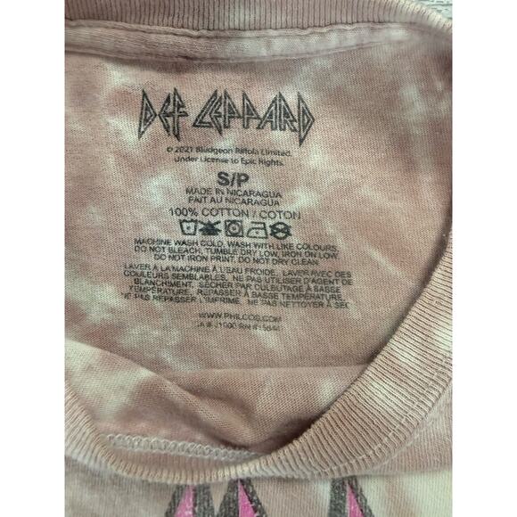 Def Leopard High N Dry Tie Dye Women’s S/P Rock Band Tee Leopard Graphic Shirt - Picture 3 of 6